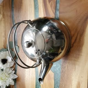 La Sera | Stainless tea kettle